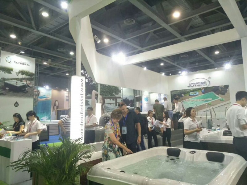 名企聚首廣州，2018亞洲泳池SPA博覽會(huì)昨日開幕